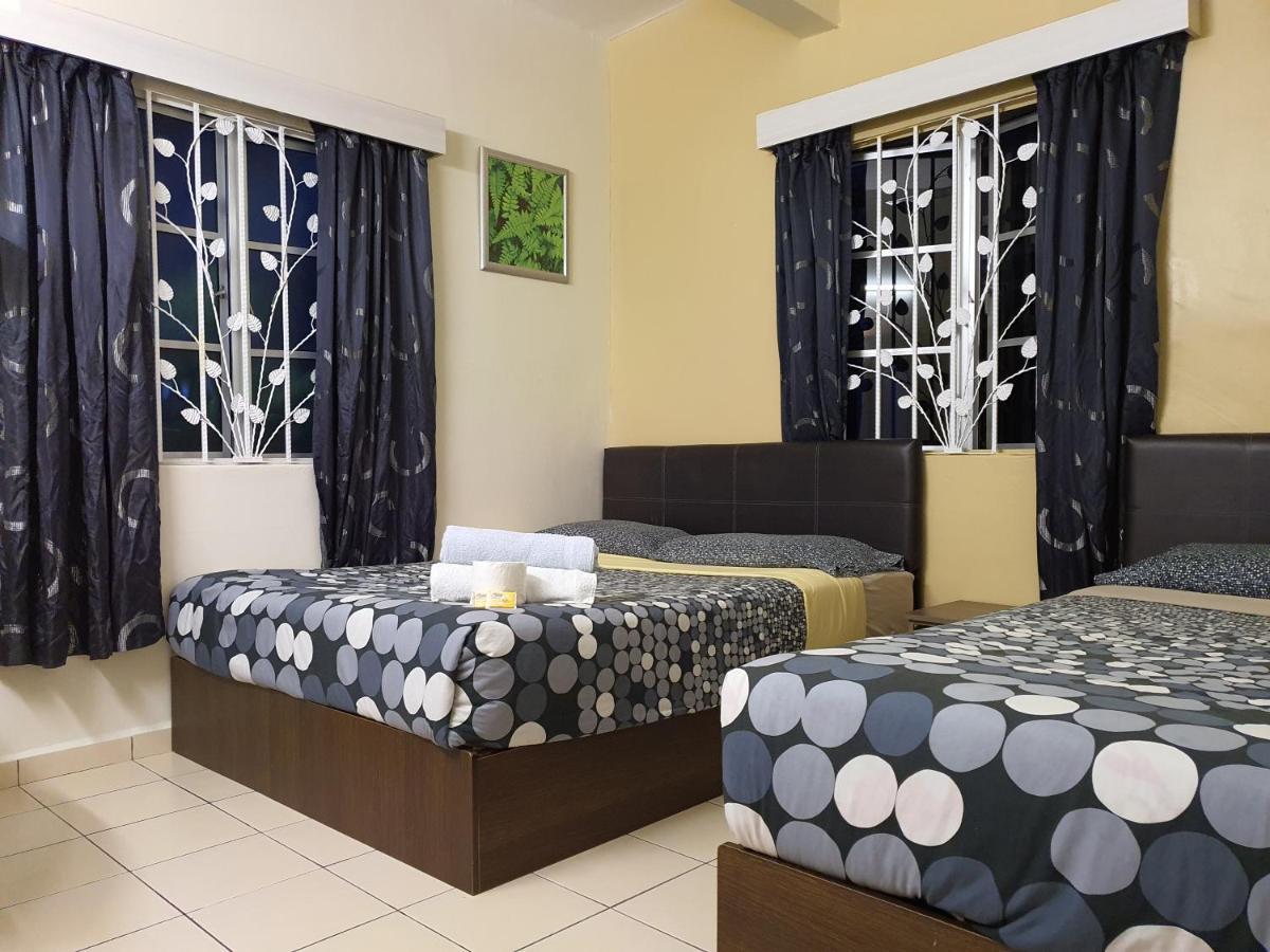 Fathers Guesthouse ตานาห์ราตา ภายนอก รูปภาพ