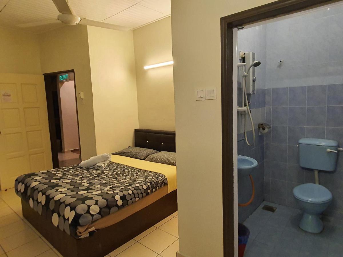 Fathers Guesthouse ตานาห์ราตา ภายนอก รูปภาพ